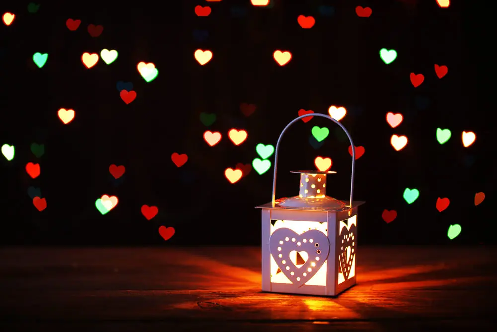 Декоративный светильник